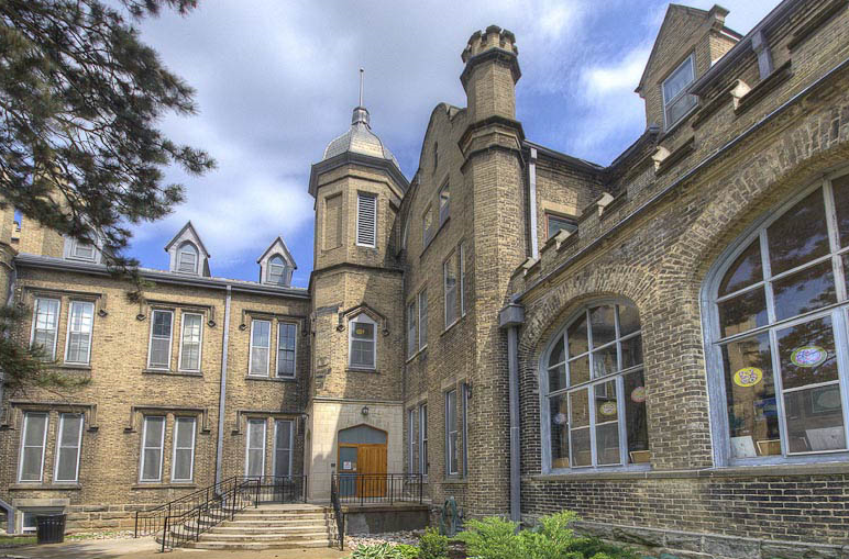 Trafalgar Castle School