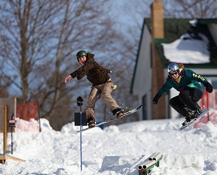 Lakefield College School (LCS)