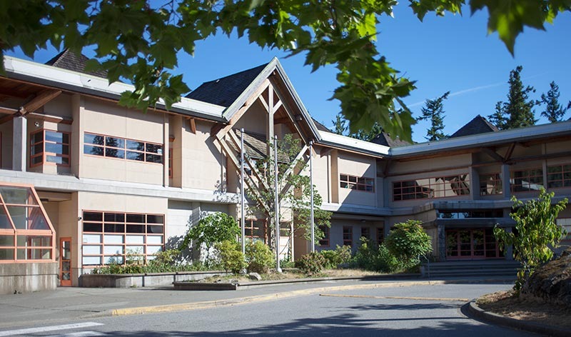 Rockridge-Secondary-exterior-1-web.jpg